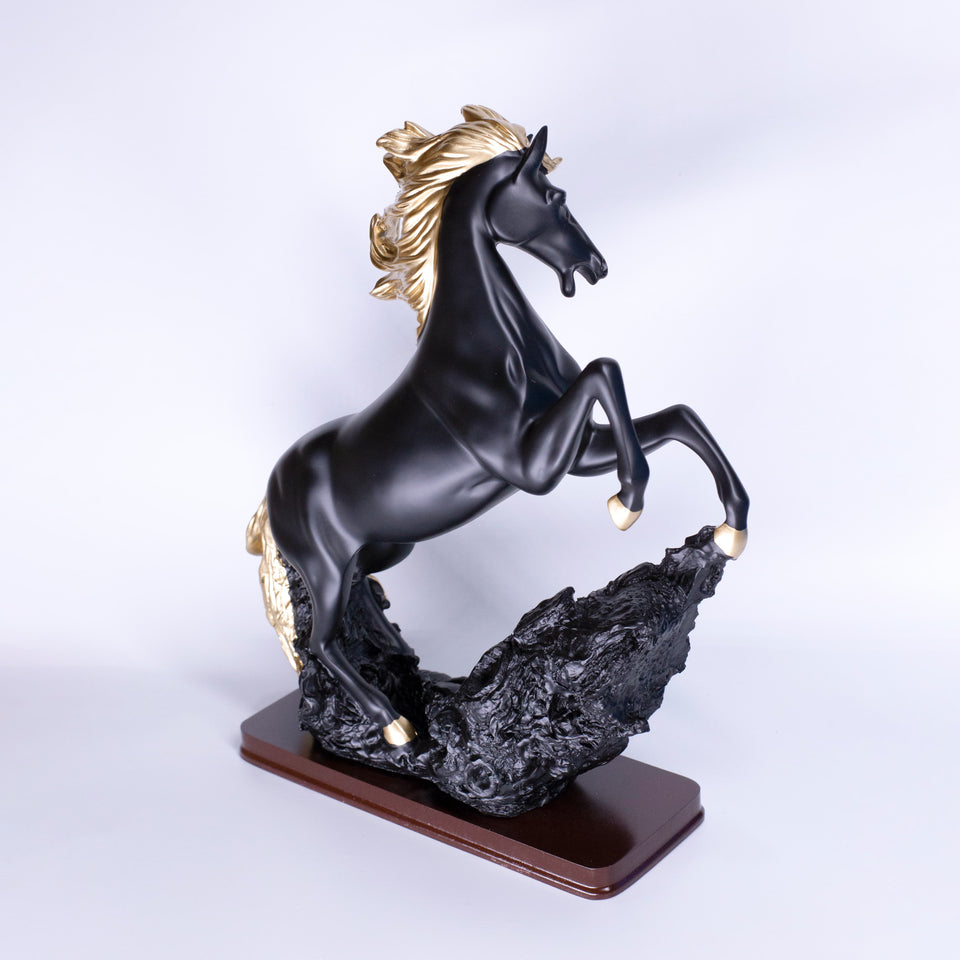 Graceful Horse Sculpture - Timeless Resin Decor Piece