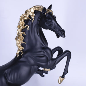 Majestic Resin Horse Statue - Elegant Home Decor Accent